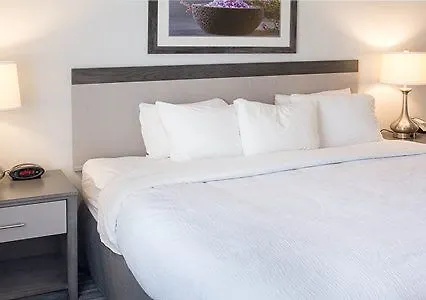 Comfort Inn Williamsburg Gateway 3*,