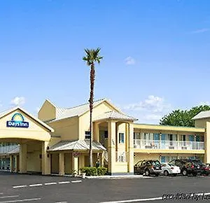 days-inn-daytona-beach-speedway.thedaytonabeachhotels.com/
